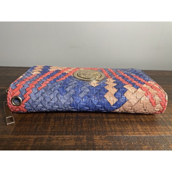 Michael Kors Woven Zip-Around Wallet with Logo Emblem - Picture 3 of 7